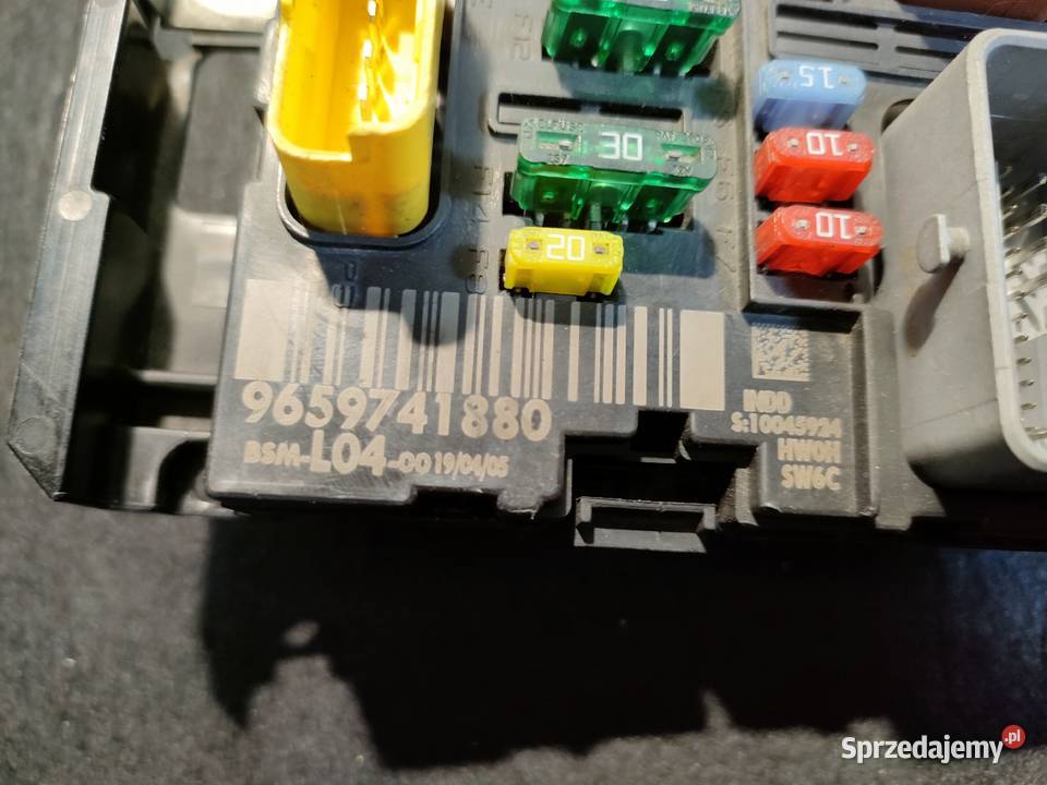 Peugeot Citroen Fiat moduł BSM L04