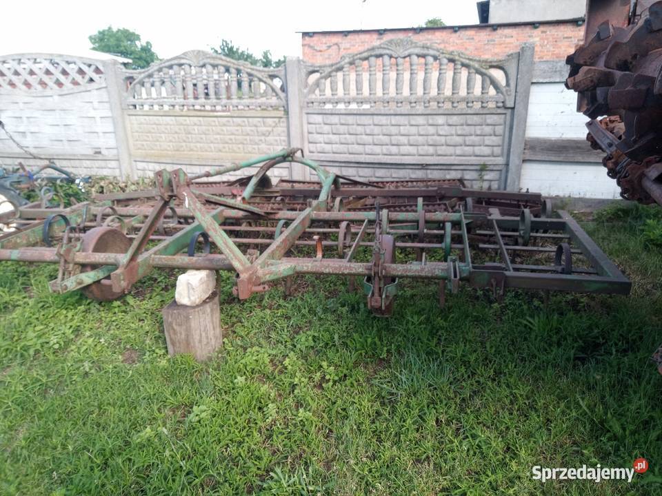 Sprzedam agregat uprawowo siewny i uprawowy Mieleszyn