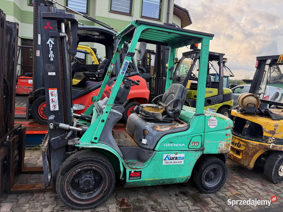 wózek widłowy MITSUBISHI FD30NT diesel S4S 3000 Działoszyn
