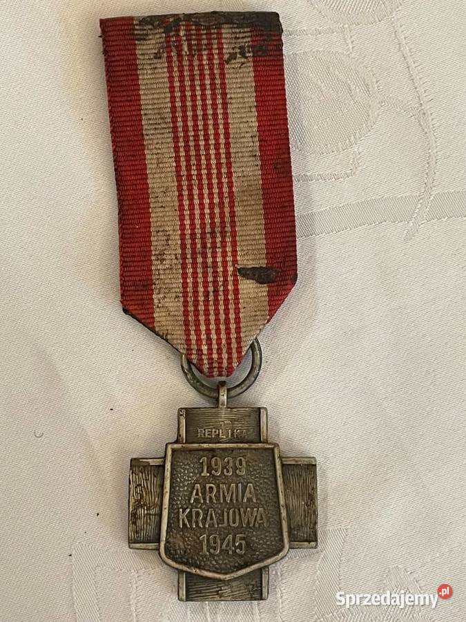 Krzyż Armii Krajowej 19391945 małopolskie Kraków