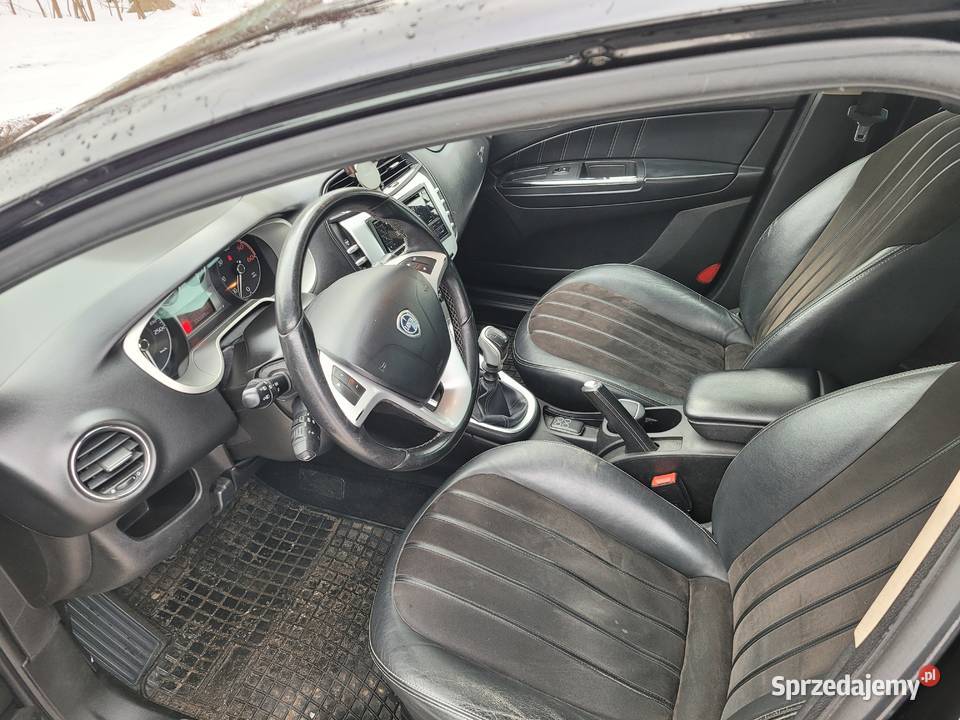 Lancia Delta 20 20Mjet 2009r sama parkuje Sulejówek