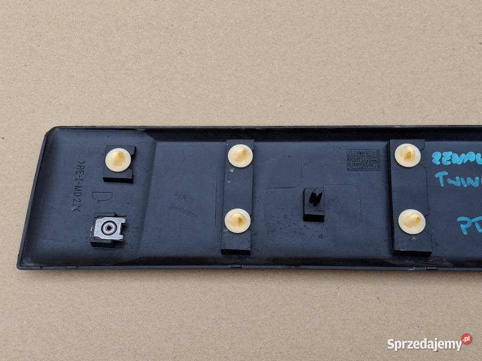 RENAULT TWINGO III LISTWA NAKŁADKA DRZWI PRAWY