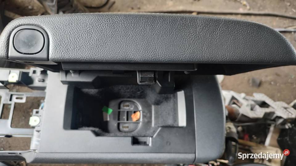 Podłokietnik Peugeot 508 sedan europa wielkopolskie Książ Wielkopolski sprzedam