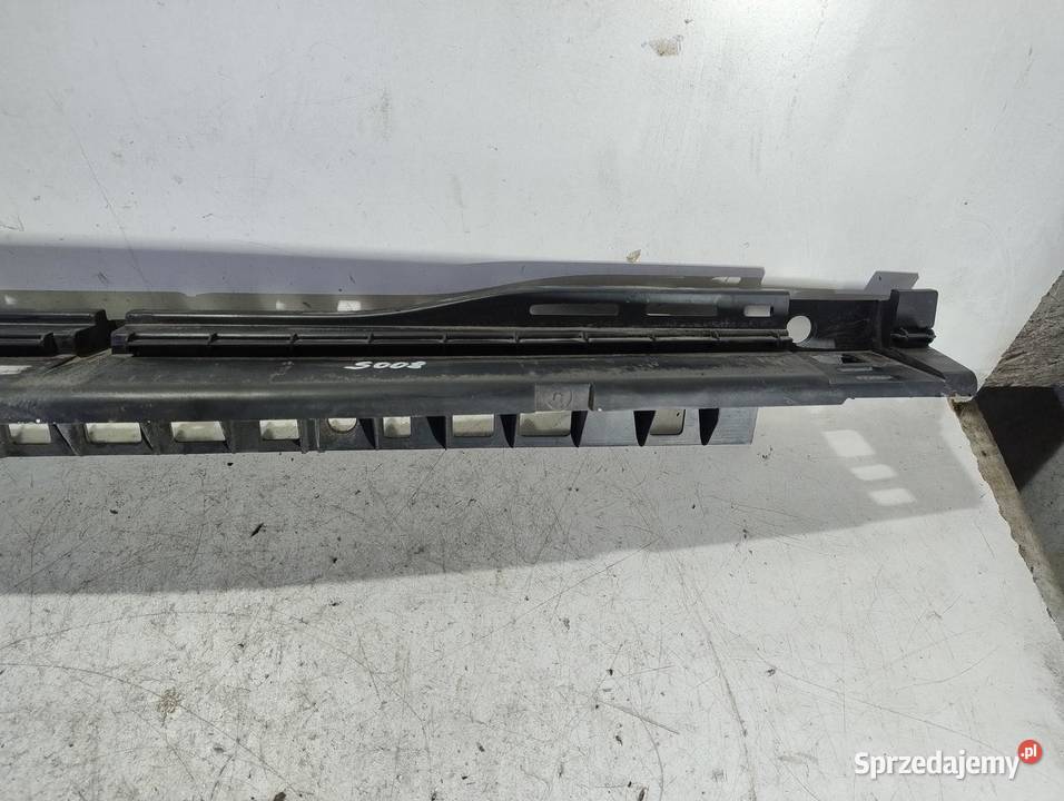 ŚLIZG ZDERZAKA TYŁ PEUGEOT 5008 I 9686247380