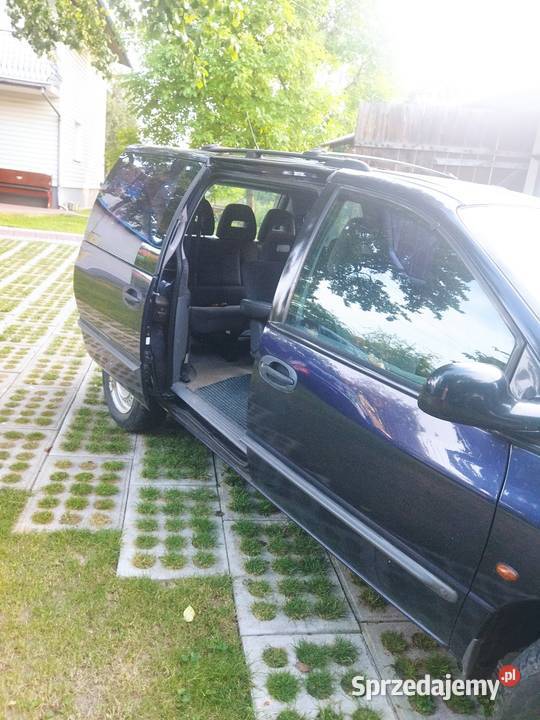 Chrysler Voyager 3 25Diesiel VAN 7 osób manualna