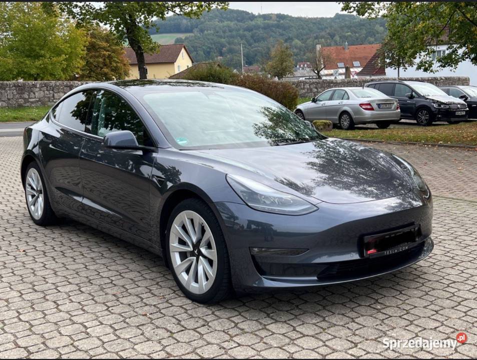 2022Tesla Model 3 Long Range R19 44 Wrocław