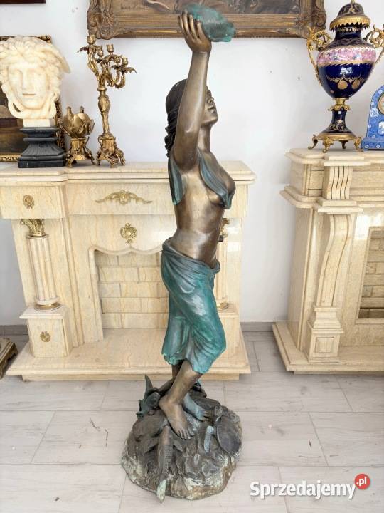 Kobieta z Muszlą Fontanna Ogrodowa Figura Rzeźba Kraków
