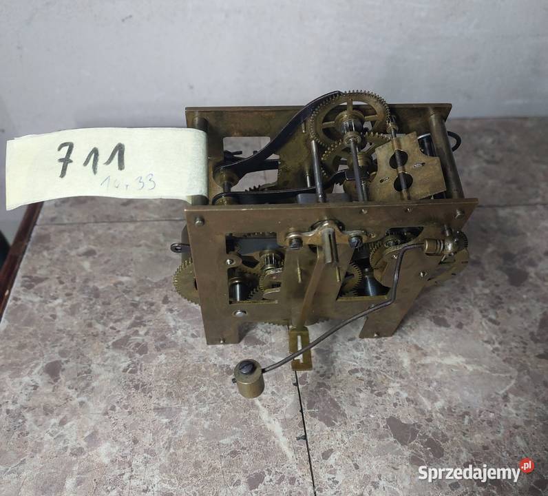 711 Mechanizm starego zegara ściennego Junghans Tczew