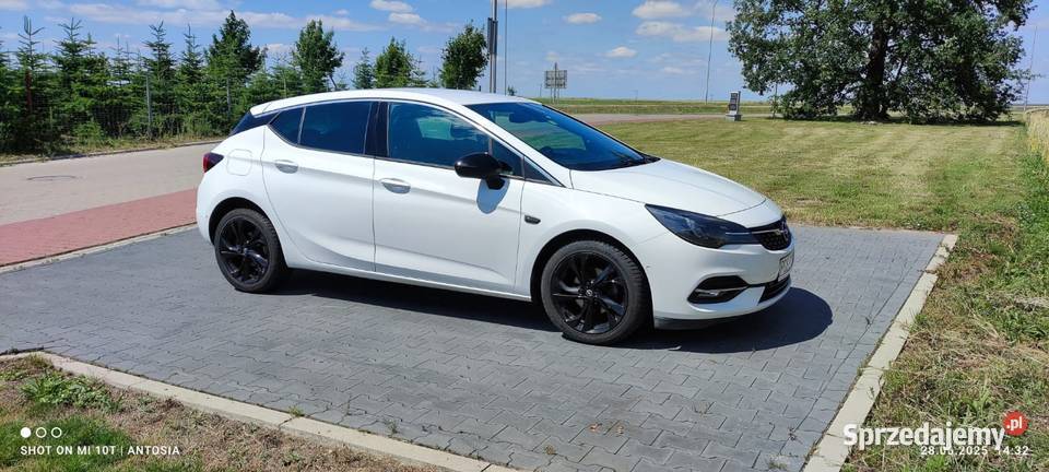 Astra K super stan i niski przebieg sprowadzony