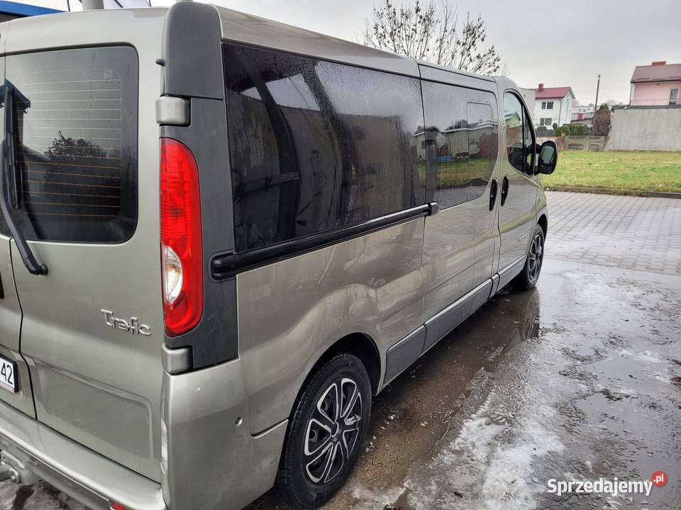Renault Trafic 2007r 20DCI 115 9osobowy centralny zamek Lipno