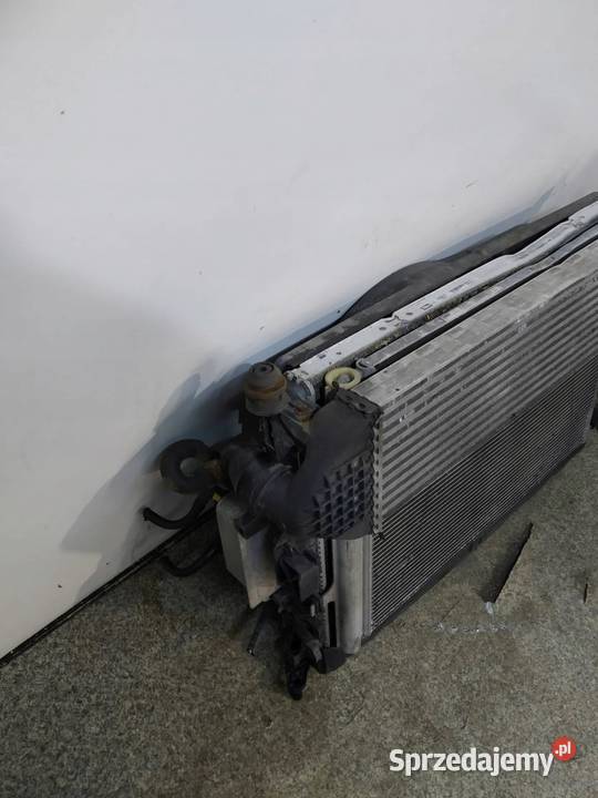 CHŁODNICA WODY KLIMATYZACJI WENTYLATOR KPL 20 Rok produkcji 2012