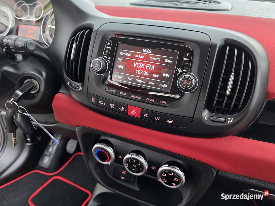 Fiat 500L14 16V 95 EASY RATY GWARANCJA serwisowany w ASO 500L małopolskie Buk