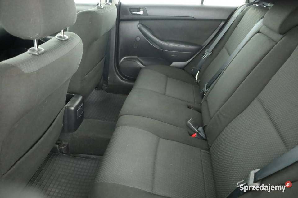 Toyota Avensis 18 VVTi centralny zamek Avensis Piaseczno