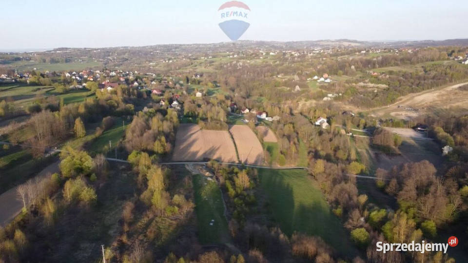 DZIAŁKA 5500 m PODSTOLICE GMINA WIELICZKA 25m
