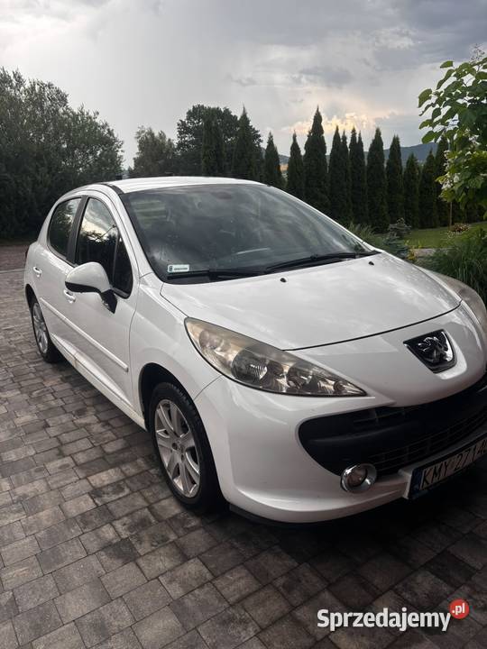 Peugeot 207 16 hdi oszczędny diesel biały 5 Lipnik