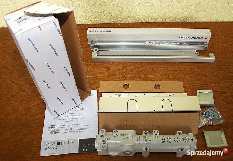 Samozamykacz DORMA TS93B EN 25 BASIC z szyną sprzedam