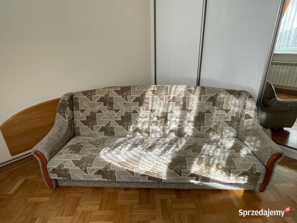 Kanapa w ładnym kolorze Wołomin