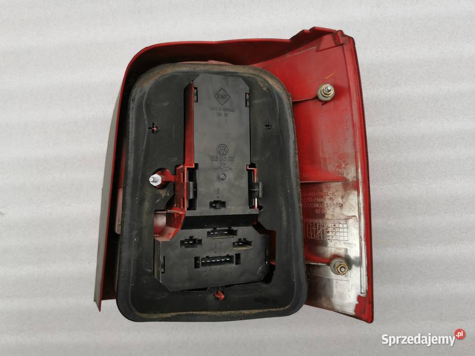 Lampa Lewy Tył Tylna Lewy VW Passat B5 Kombi