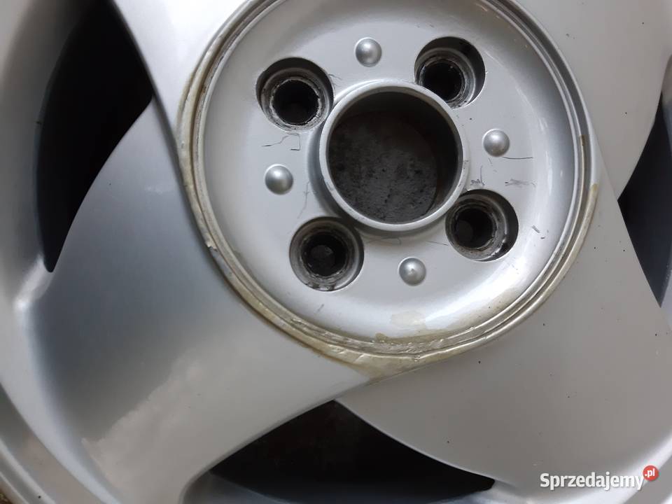 Felgi aluminiowe 14 oryginalne Fiat Średnica 14" Głuchołazy sprzedam
