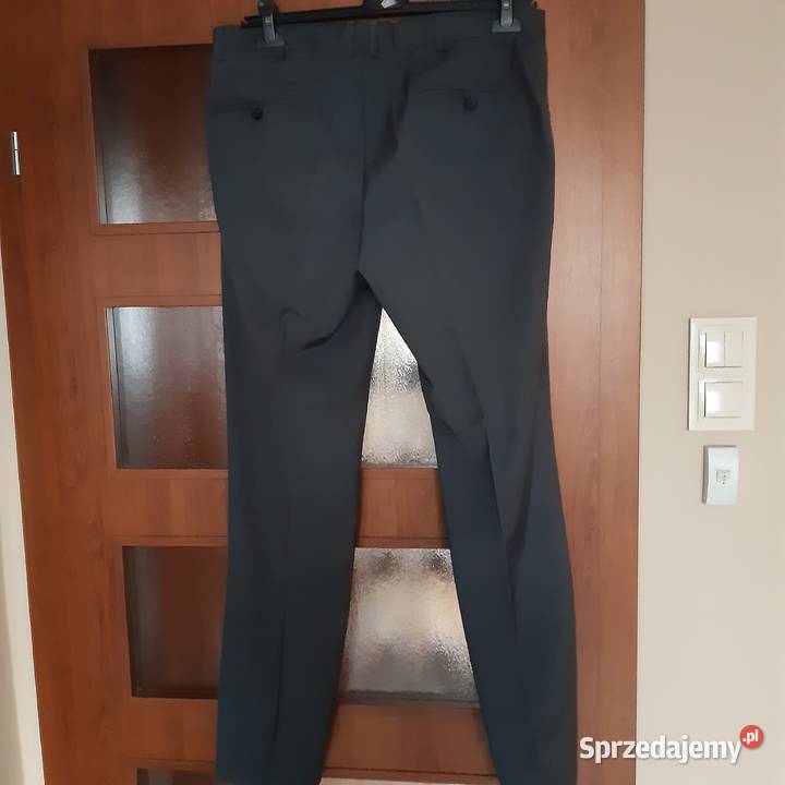 Spodnie garniturowe HM