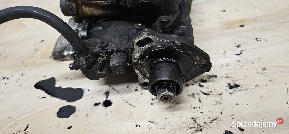 Pompa wtryskowa mercedes w123 20d 6150706601 Zbąszyń sprzedam