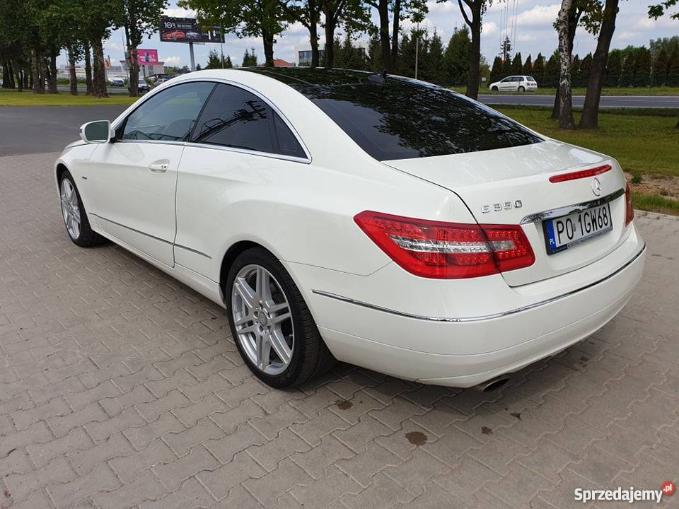 MercedesBenz Klasa E Coupe 35 Benzyna Panorama Klasa E