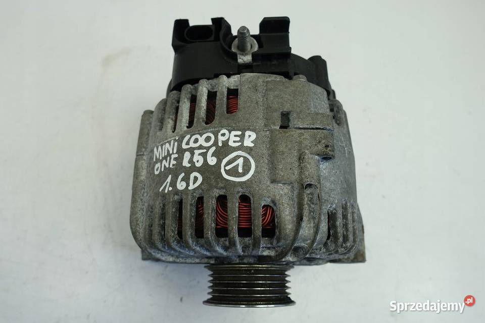 Mini Cooper R56 16 D ALTERNATOR 7823291 Valeo