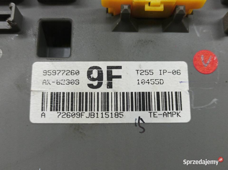 SKRZYNKA BEZPIECZNIKÓW 95977260 Chevrolet Aveo Skrzynki bezpieczników