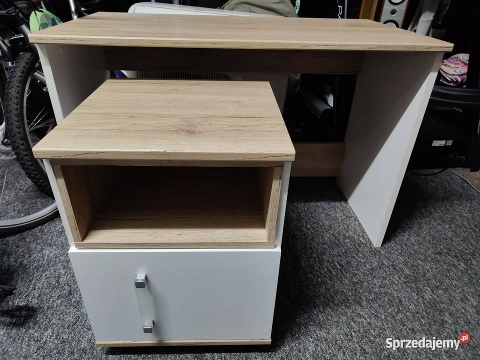 Sprzedam biurko młodzieżowe 120cm Bobrowniki sprzedam