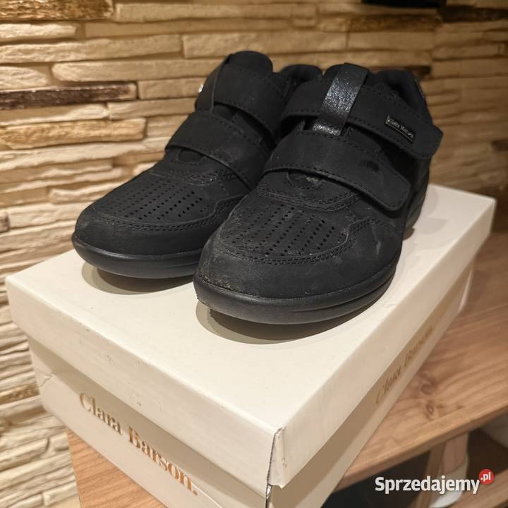 Buty damskie inna