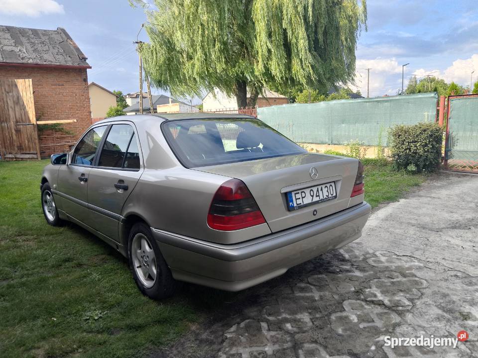 Mercedes c klasa w 202 Wola Krzysztoporska