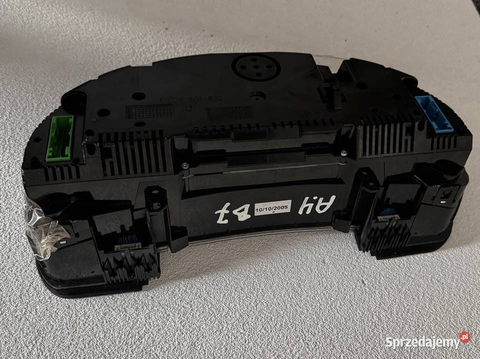 LICZNIK ZEGAR PRĘDKOŚCIOMIERZ AUDI A4 B7 osobowe Liczniki i zegary mazowieckie