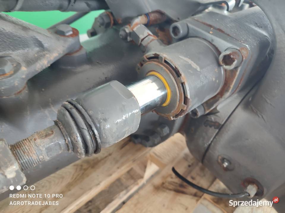 Most napędowy ACV0165050 7507570 Valtra T214 Motoryzacja wielkopolskie Wilkowo