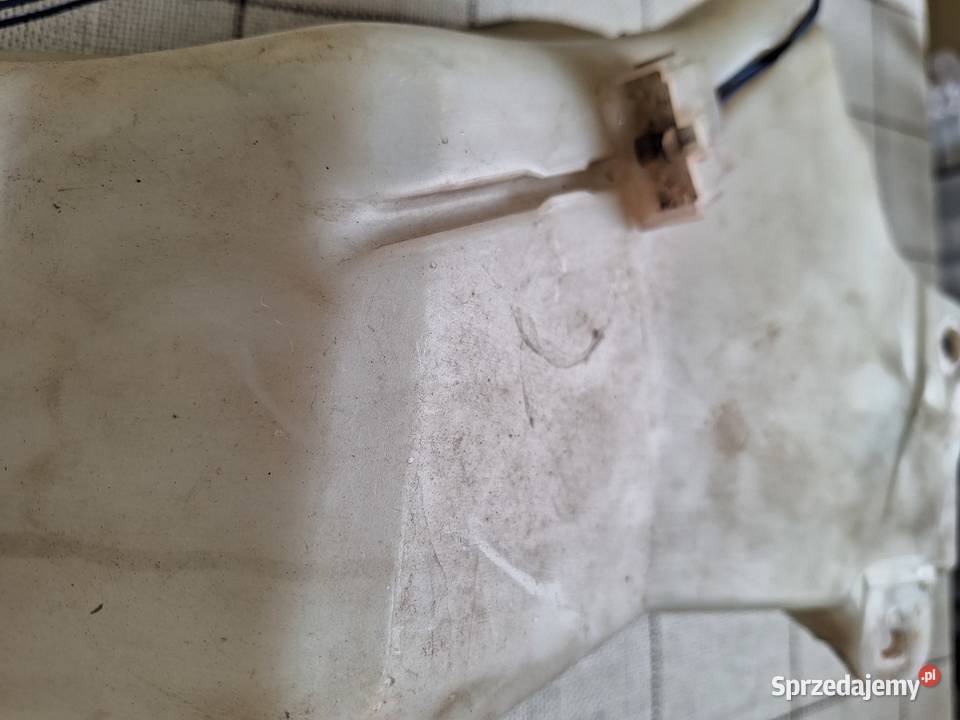 Zbiorniczek spryskiwacza z pompką MAZDA MX3