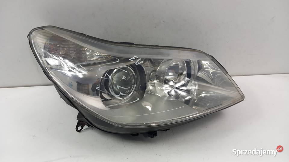 CITROEN C5 1 LIFT LAMPA PRZÓD PRAWA EU XENON