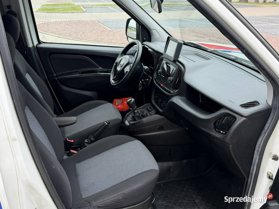 ambulansy Fiat Doblo Fiat Doblo 2016 Ambulans wielkopolskie Gostyń sprzedam