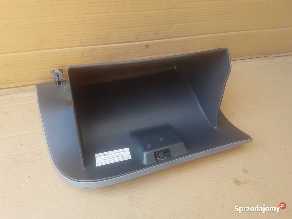 Suzuki Liana schowek skrytka prawa pasażera Legnica