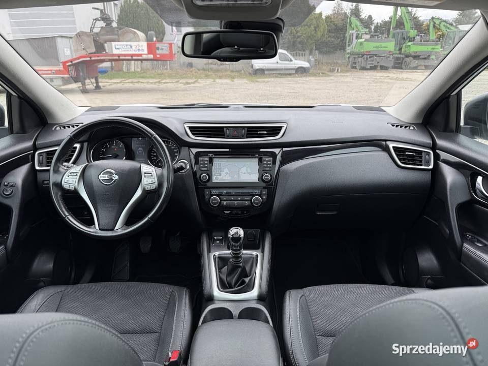 Nissan Qashqai 12 BENZYNA Klimatronik Nawigacja Konin