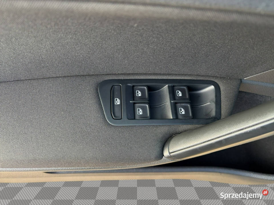 Volkswagen Golf 10 TSI 115 Czpark KLIMA Tempomat manualna Gdańsk