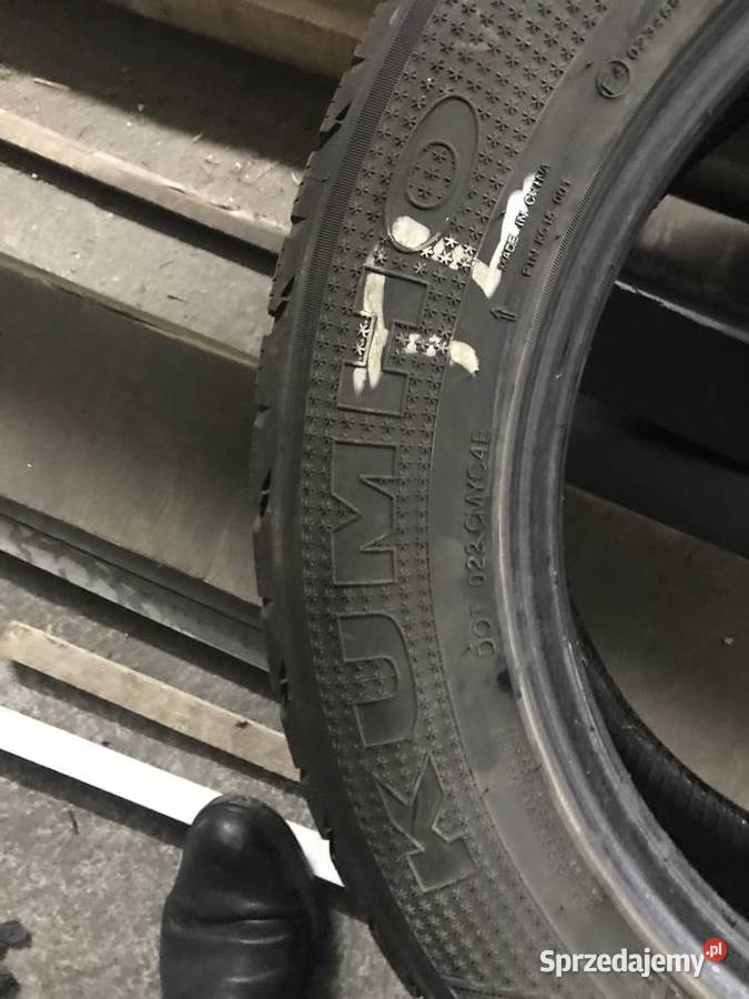 opony KUMHO zima 23560R18 235 Opony Łomża