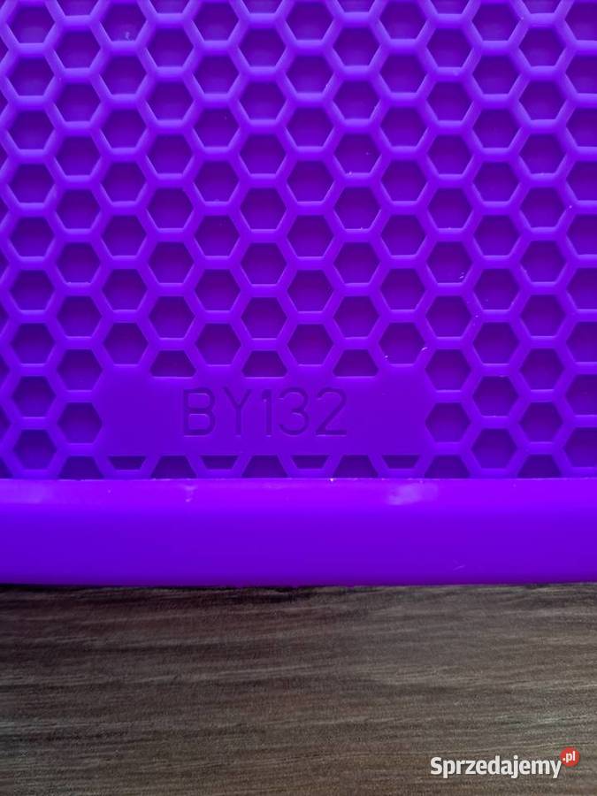 nowe fioletowe silikonowe etui na tablet szer 26 Sandomierz