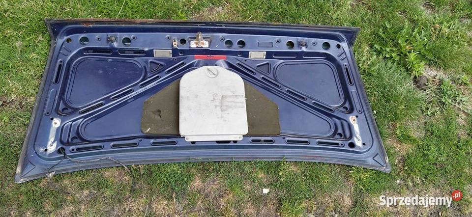 Klapa bagażnikapokrywa bagażnika BMW e30 osobowe Śrem