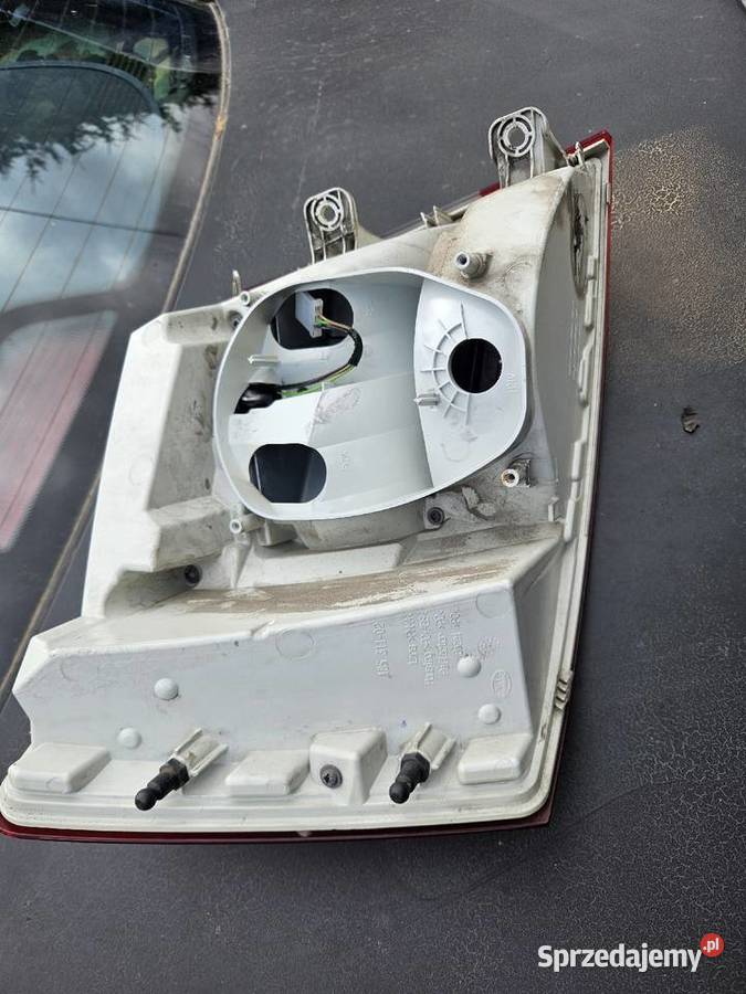 Lampa Prawa Tylna Skoda Octavia 3 III HB Led Tył Lampy tylne Skawina sprzedam