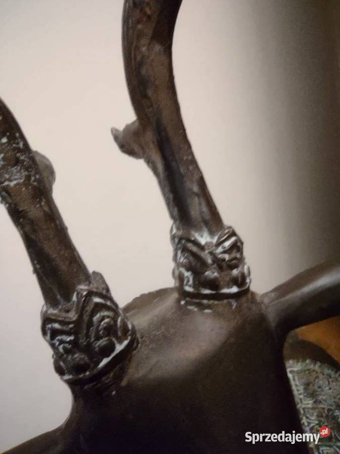 Stara figurka leżący jeleń brąz Pozostałe sprzedam