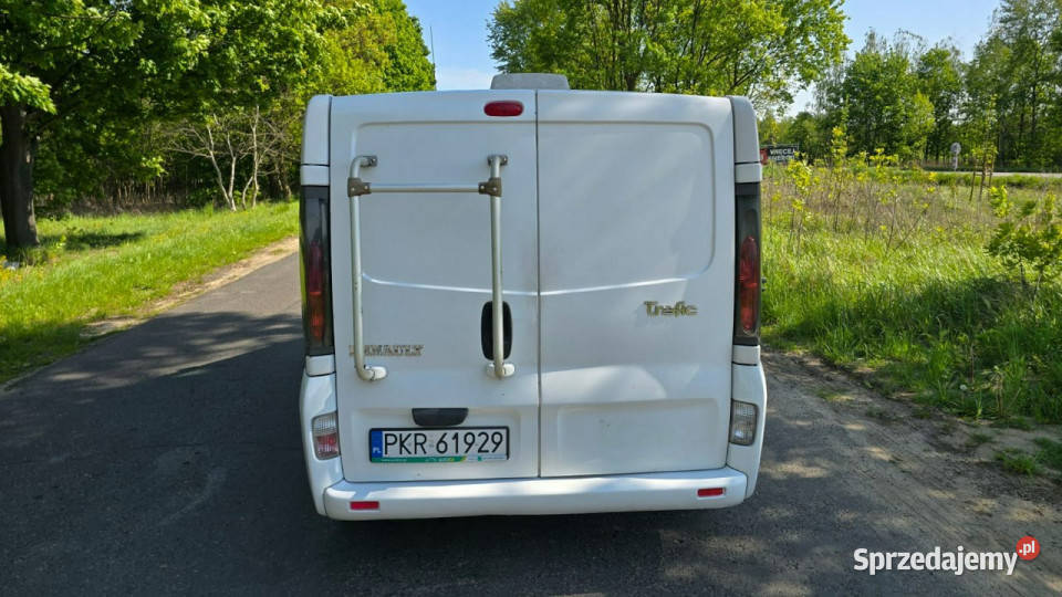 Renault Trafic Kamper II 20012014 Rok produkcji 2004 mazowieckie Karczew