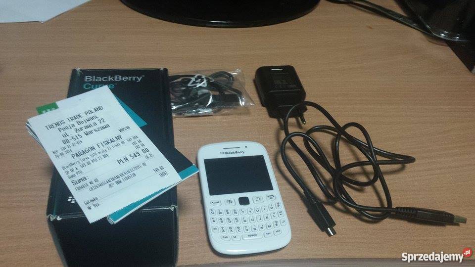 blackberry 9320 white