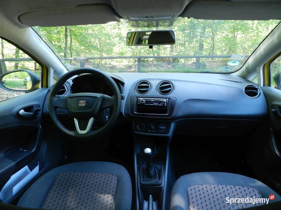 SEAT Ibiza IV 14 benzyna Klimatyzacja bluetooth radio
