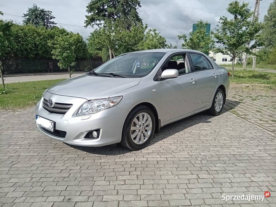 Toyota Corolla E15 16 124 Salon Polska Pewny mazowieckie Łochów sprzedam