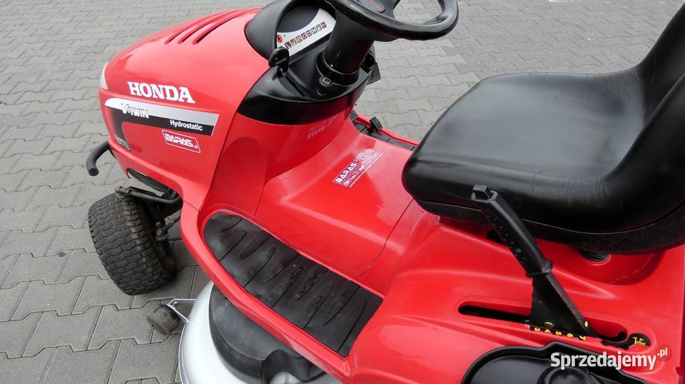 Traktorek kosiarka HONDA 2620 2 Cylindry 122 Traktorki Świnice Warckie sprzedam