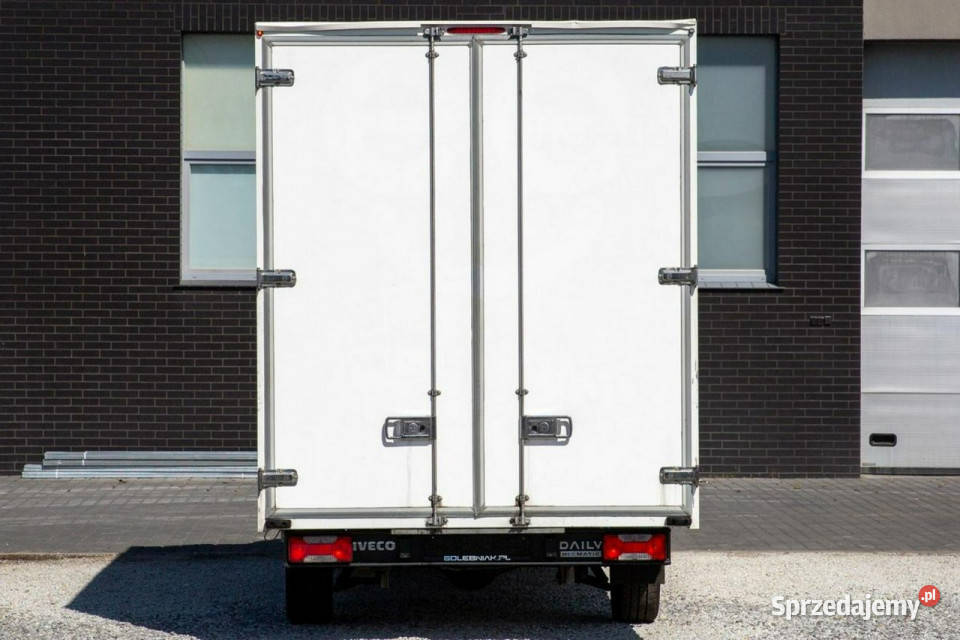 Iveco Daily KONTENER Niskopodwoziowy 35S14 Hi Jarocin